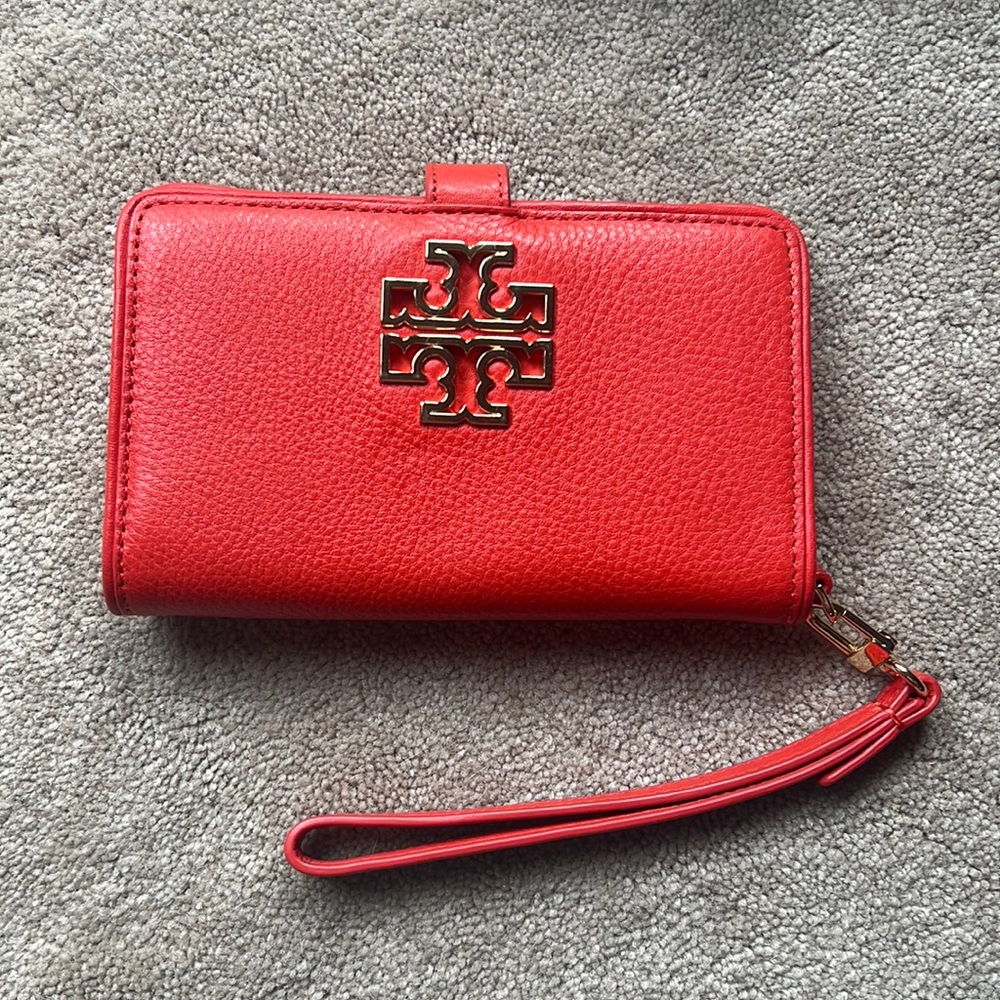 Tory Burch Britten wristlet